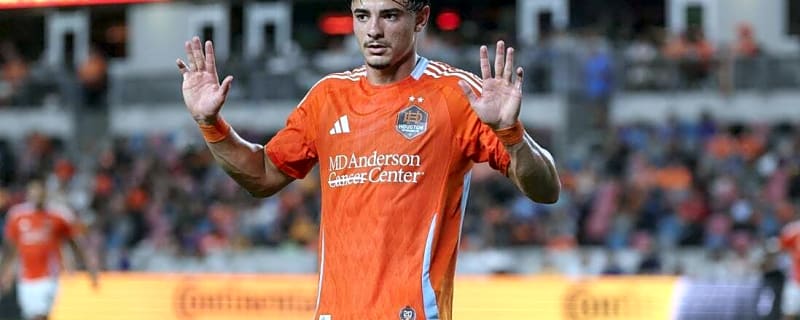 Dynamo exercise option to purchase D Felipe Andrade