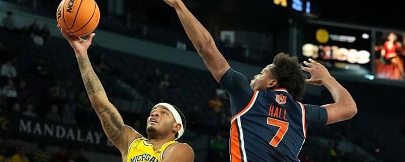 No. 7 Michigan demolishes No. 21 Auburn, reaches Vegas final
