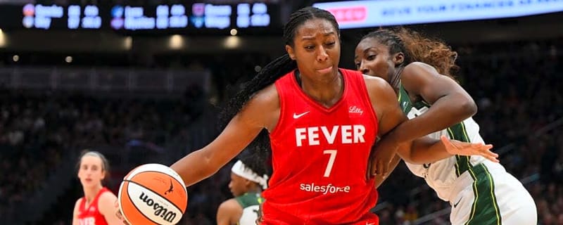 Fever bring 4-game winning streak into visit with Storm