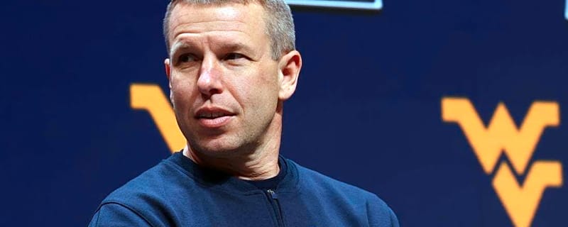 Campbell gives West Virginia a fight, but Mountaineers hang on