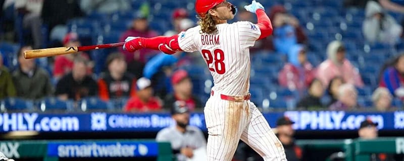Phillies beat Giants in 10 to finish doubleheader, earn 3-game sweep