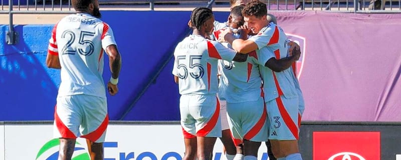 FC Dallas moves closer to playoffs with win over Galaxy