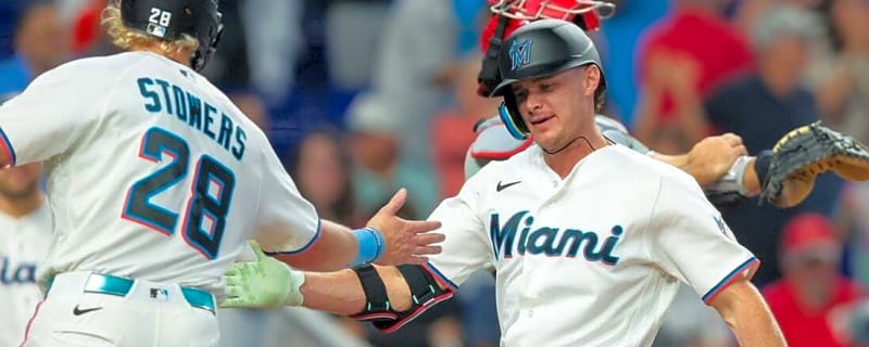 Boosted by epic rally, surging Marlins take aim at Mets