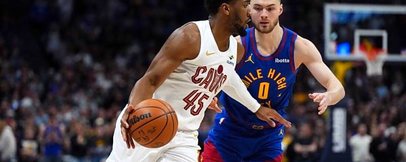 Donovan Mitchell's last-second FTs lift Cavs over Nuggets