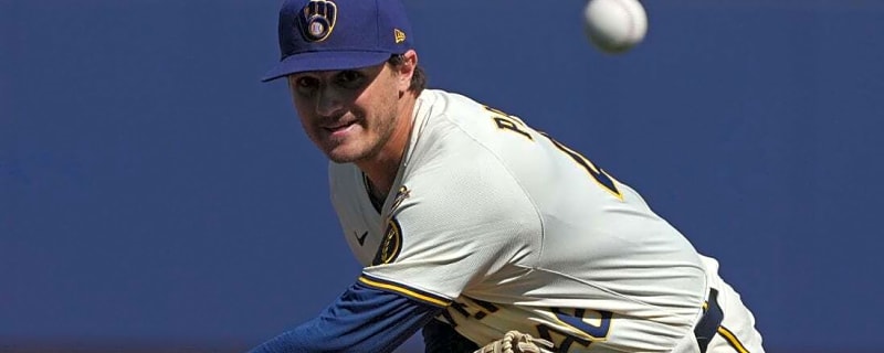 Brewers adjust rotation, recall LHP Thomas Pannone