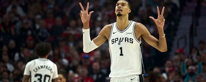 Spurs dominate 2nd half to go up 3-1 on Trail Blazers
