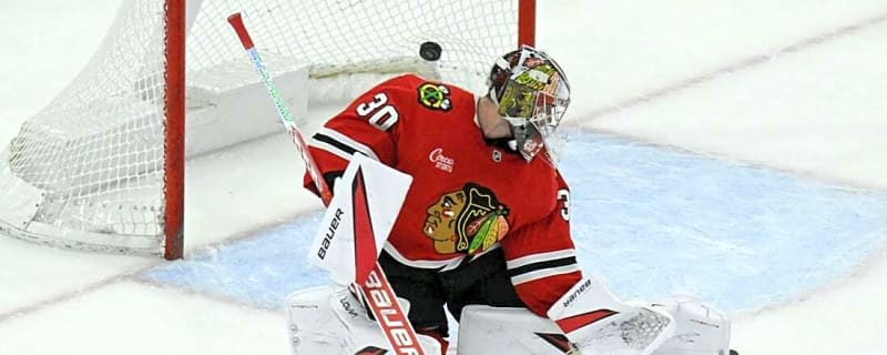 Blackhawks G Spencer Knight agrees to 3-year extension