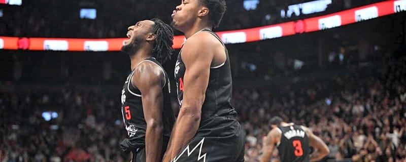 Smoldering Raptors look for fifth straight win at 76ers