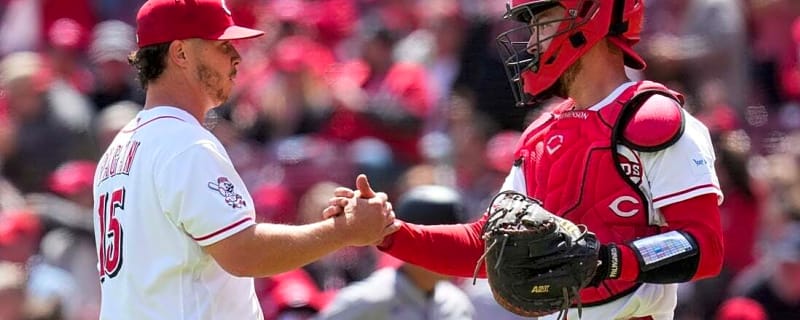 First-place Reds carry 5-series winning streak into Pittsburgh