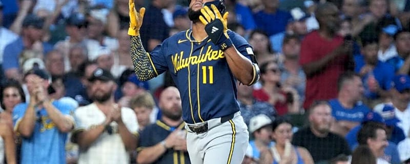 Jackson Chourio powers Brewers to second straight win over Cubs