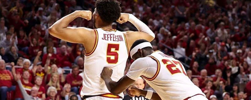 No. 3 Iowa State handles WVU, equals school's best start