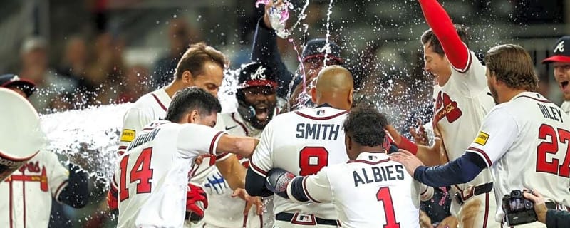 Dominic Smith's walk-off grand slam lifts Braves past Royals