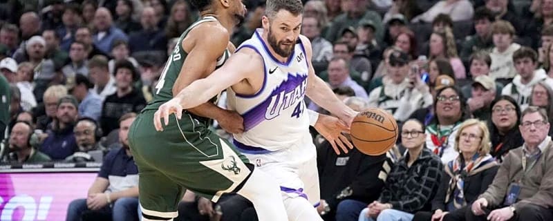 Giannis Antetokounmpo, Bucks keep visiting Jazz singing blues