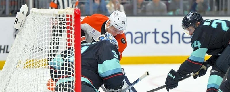 Philipp Grubauer stands tall to lift Kraken over Flyers