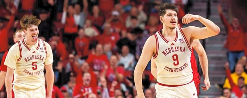 Top 25 roundup: No. 23 Nebraska wallops Wisconsin for 14th straight win