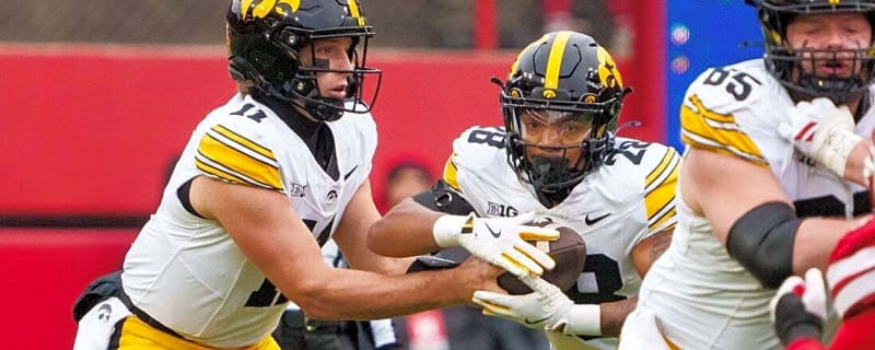 Mark Gronowski accounts for 3 TDs as Iowa handles Nebraska
