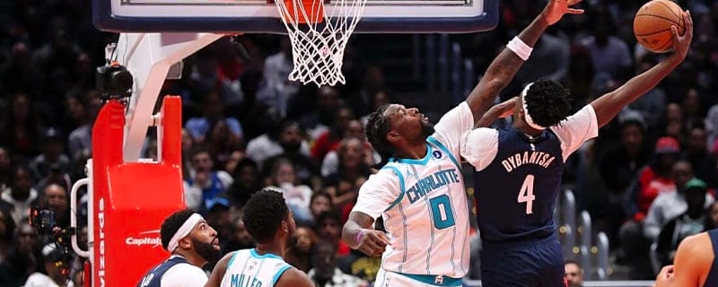 Anthony Davis leads new-look Wizards to win over anemic Hornets