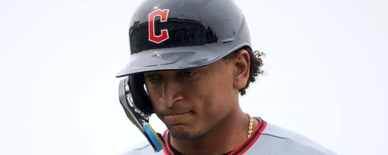 Bo Naylor, Guardians fend off Royals for series split
