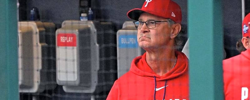 MLB roundup: Phillies trounce Giants after making managerial change