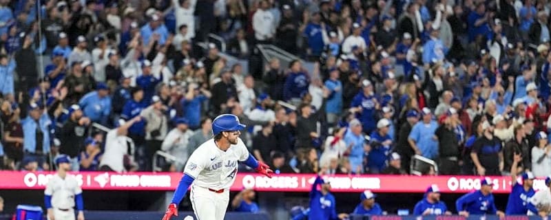 Blue Jays notch second straight walk-off in comeback over Athletics