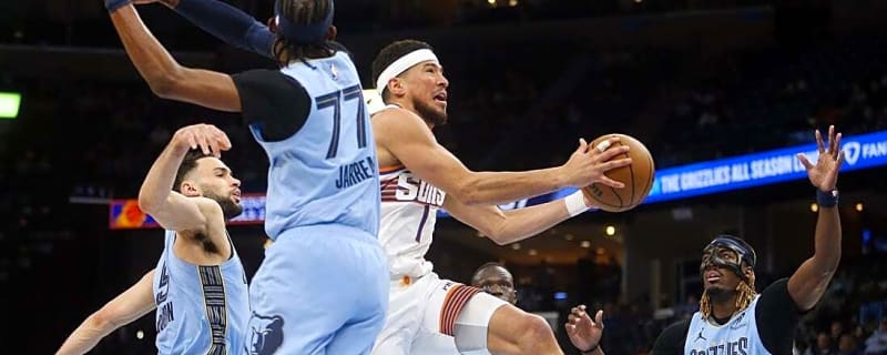 Suns take control in 4th to roll over Grizzlies