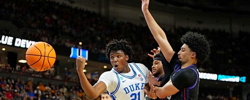 Healthier Duke takes on resurgent St. John's in Sweet 16 showdown