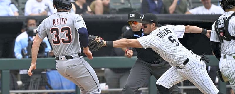 White Sox get clutch hitting to edge Tigers in 10 innings