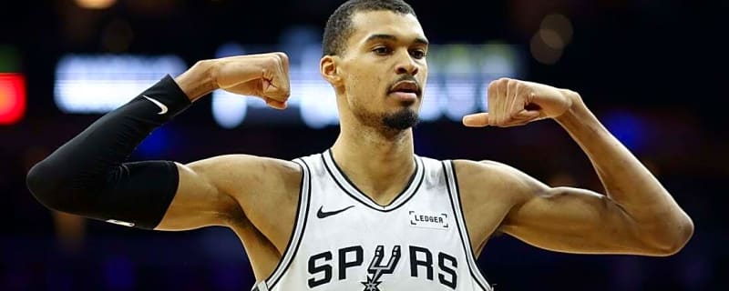 Victor Wembanyama, Spurs humiliate 76ers in 40-point win