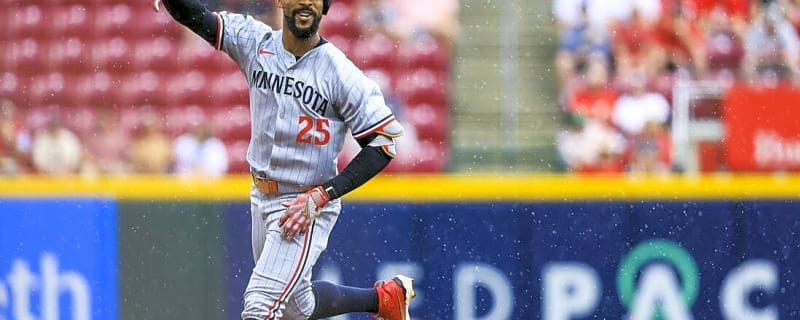 Byron Buxton powers Twins past Reds