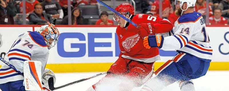 Emmitt Finnie nets first two career goals as Red Wings top Oilers