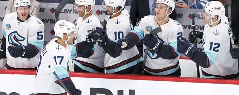 Joey Daccord, Kraken post shutout, halt Jets&#39; win streak