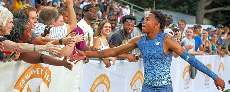 American Quincy Wilson sets under-18 400m record for 4th time