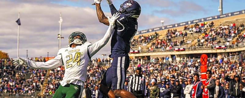 UConn's Skyler Bell joins big-name WRs as Biletnikoff finalist