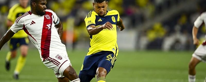 Nashville SC re-sign veteran M Bryan Acosta