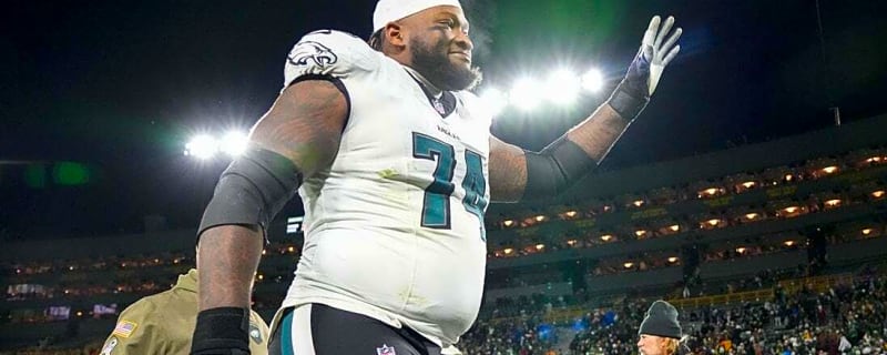 Reports: Eagles re-sign OT Fred Johnson