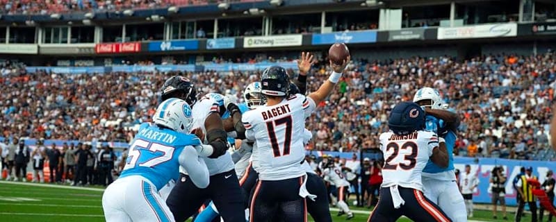 Tyson Bagent, Bears blitz Titans, 24-15