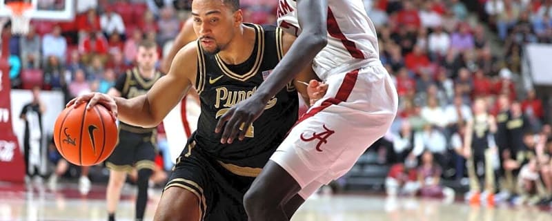 Braden Smith helps guide No. 2 Purdue to win at No. 8 Alabama