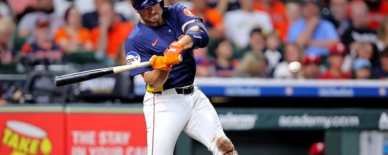 Cooper Hummel&#39;s HR breaks up pitching duel, Astros edge Phillies