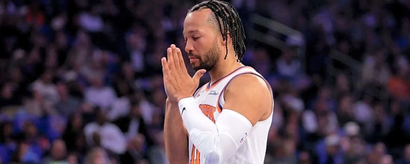 Knicks aim to stay perfect at home in battle with Nets