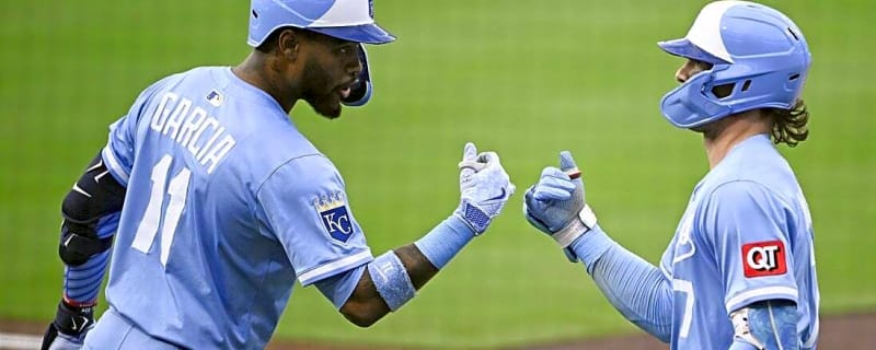 Maikel Garcia, Royals vie to stay hot in encounter vs. Padres