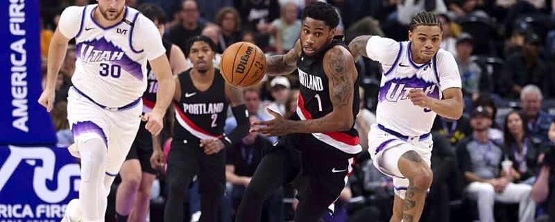 Blazers nearly squander 22-point lead, hold off Jazz