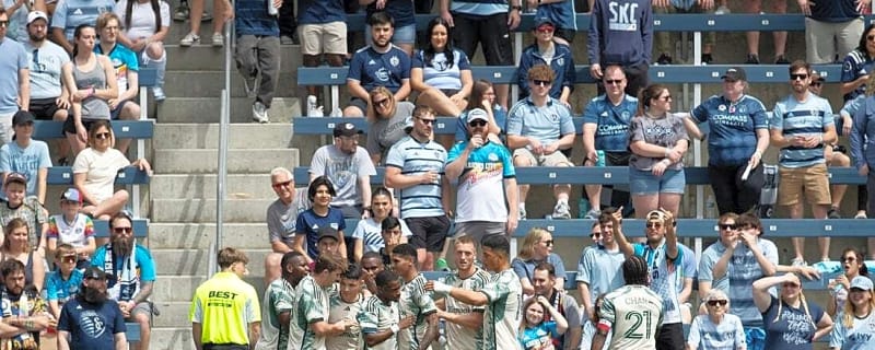 High-scoring Portland downs Sporting Kansas City