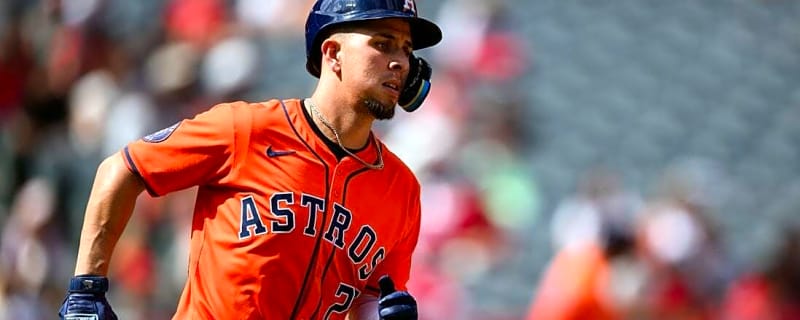 Cardinals sign INF Ramon Urias to one-year deal