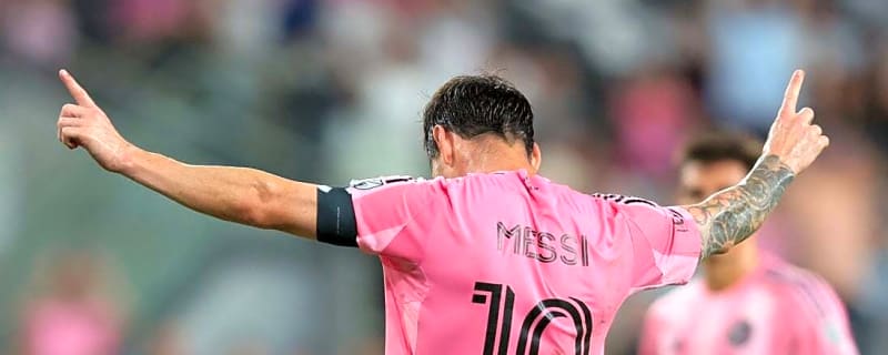 Argentina to honor Lionel Messi with 10th-minute tribute