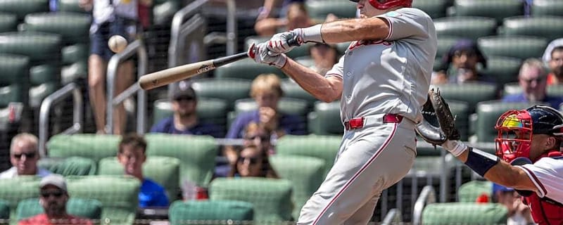 Phillies use seven-run eighth inning to stymie Braves