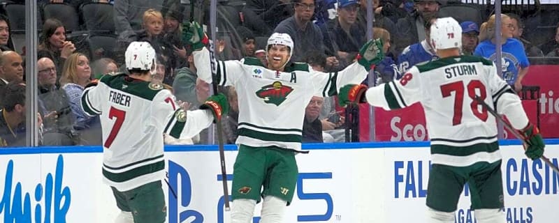 NHL roundup: Wild topple Leafs behind Marcus Foligno's hat trick