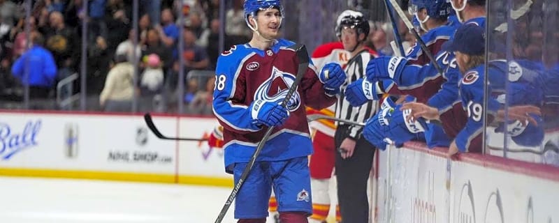 Avalanche eye top seed with struggling Canucks visiting