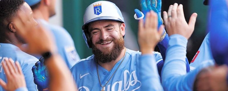 Royals, Kyle Isbel vie to stay hot, sweep struggling Tigers