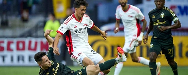 Quakes earn late 1-1 draw with Timbers