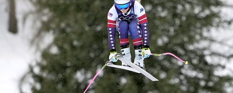 Lindsey Vonn says surgery saved her from amputation